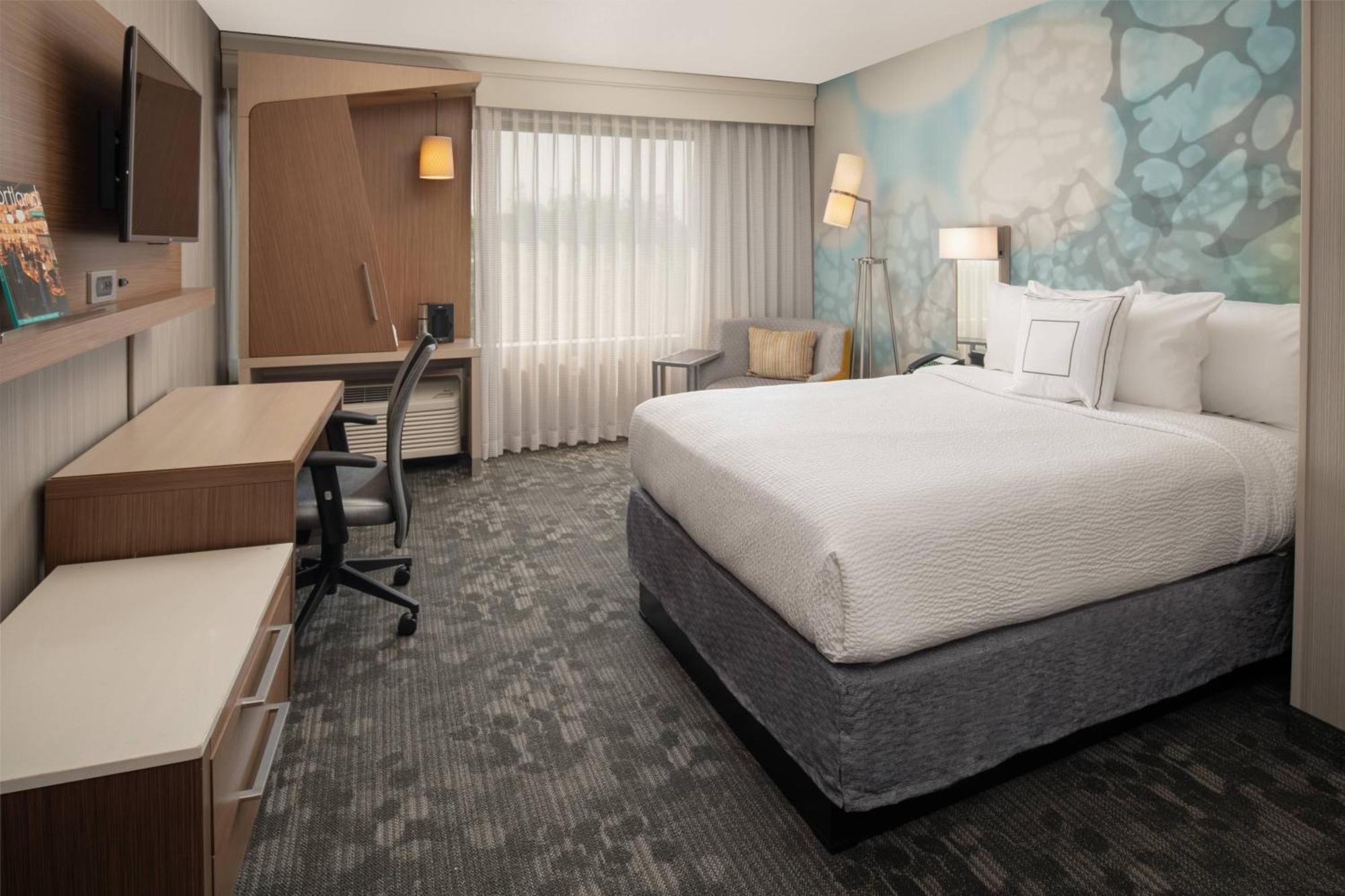 Courtyard By Marriott Portland Airport Hotel Eksteriør billede