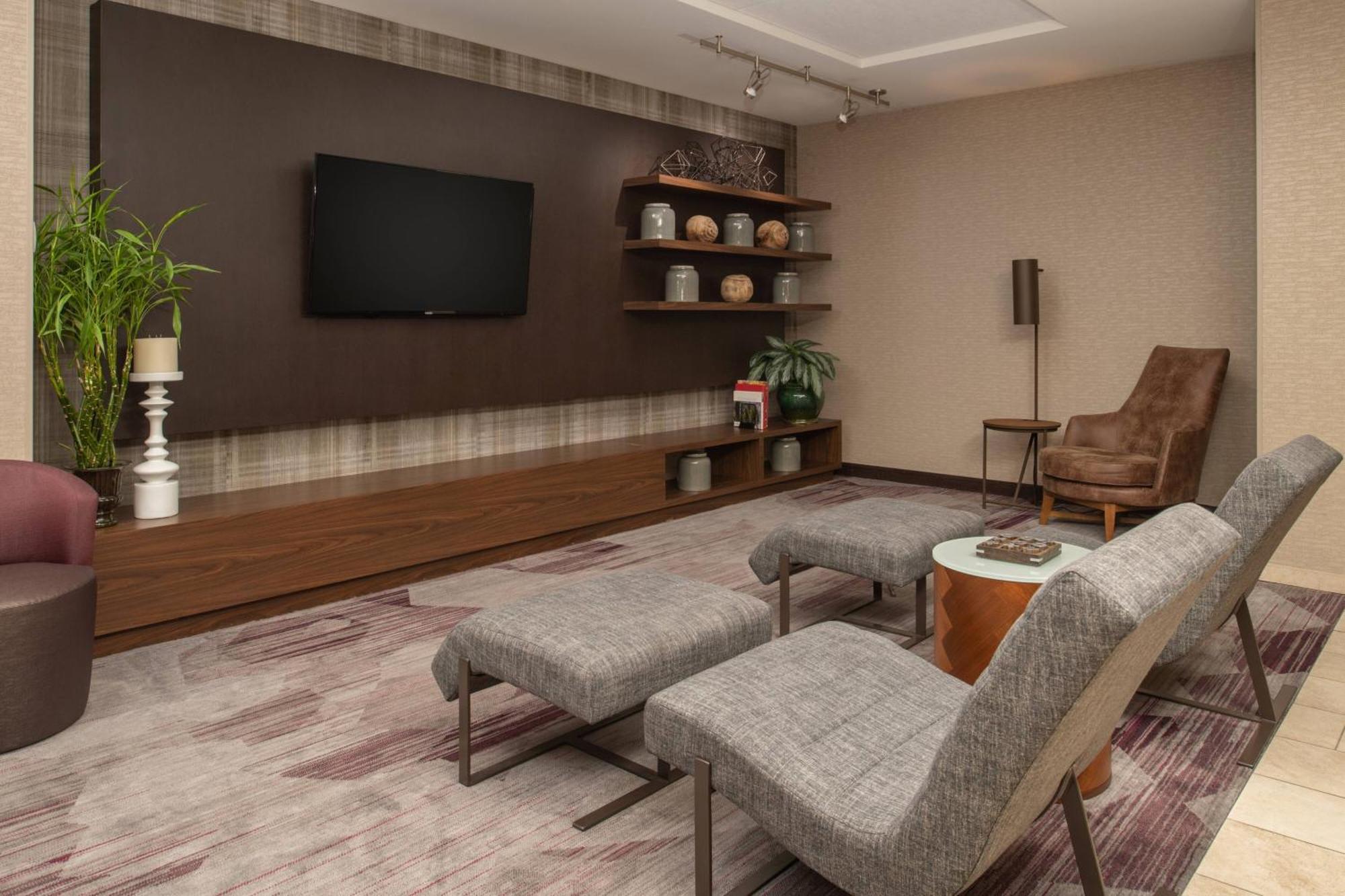 Courtyard By Marriott Portland Airport Hotel Eksteriør billede